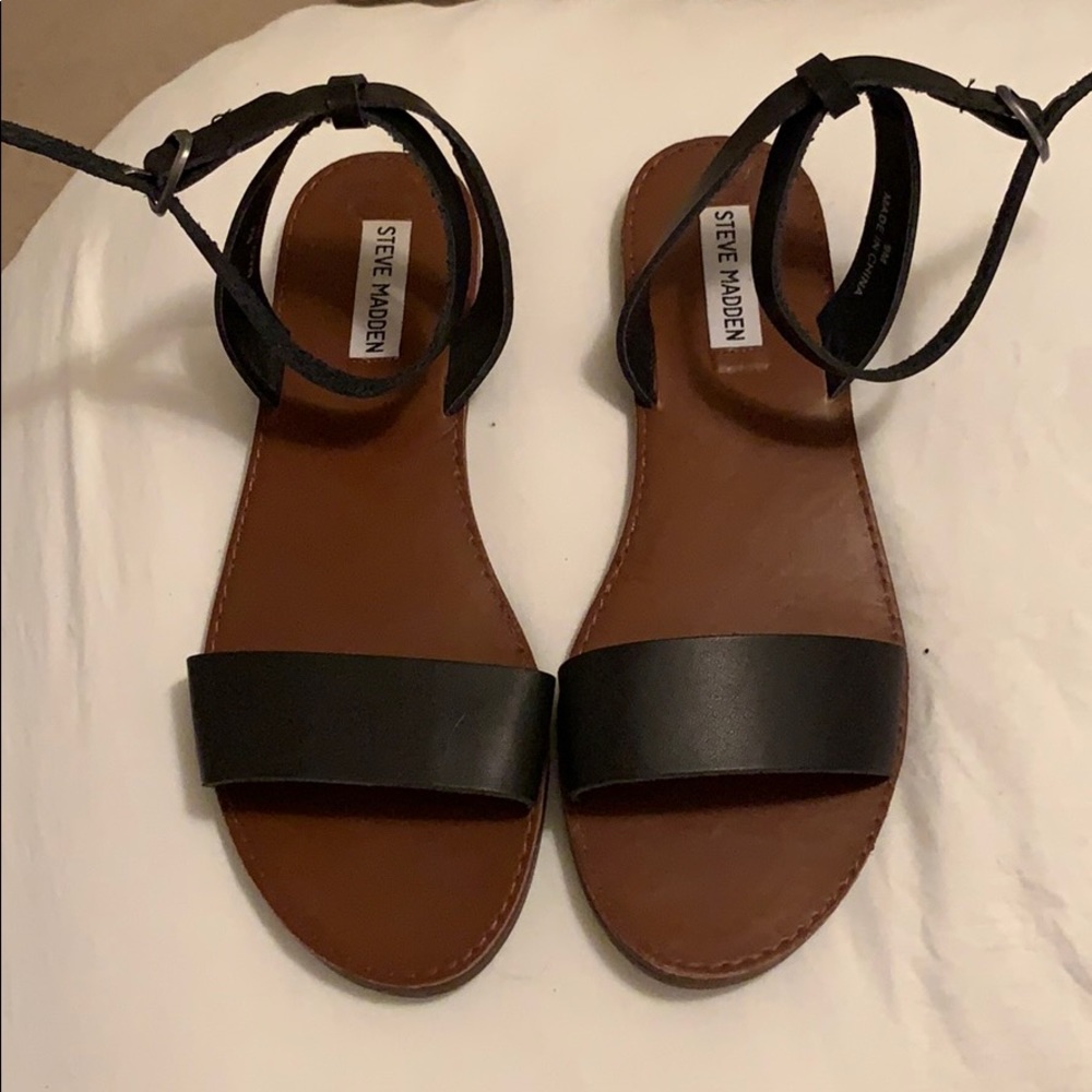 Steve Madden sandals
